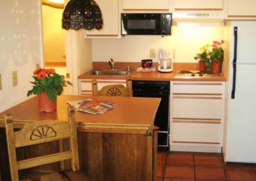 The Santa Fe Suites Екстериор снимка