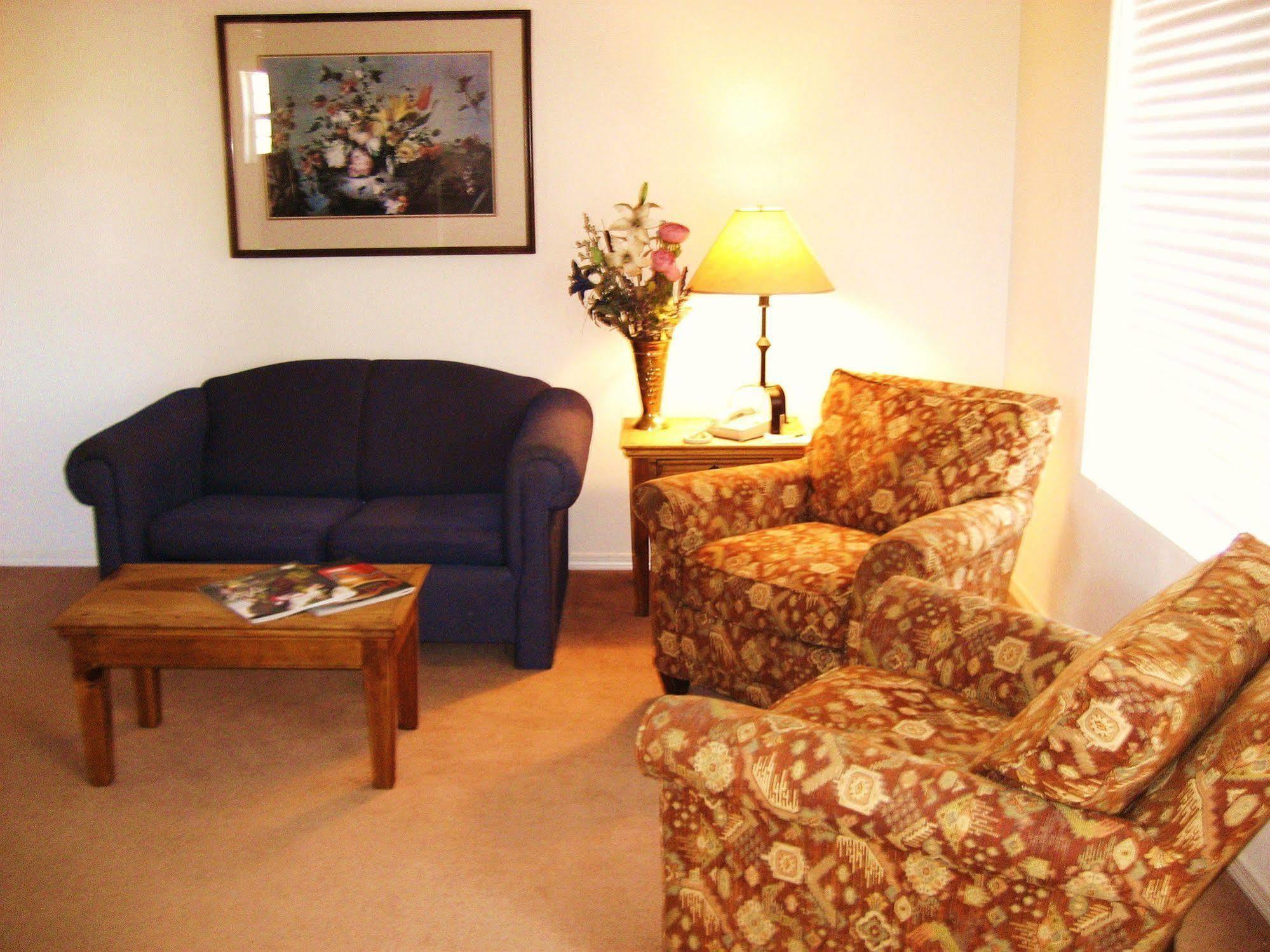 The Santa Fe Suites Стая снимка